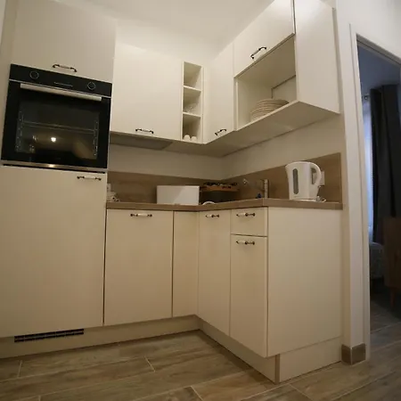 Apartment Josephine 4-11 Personnes