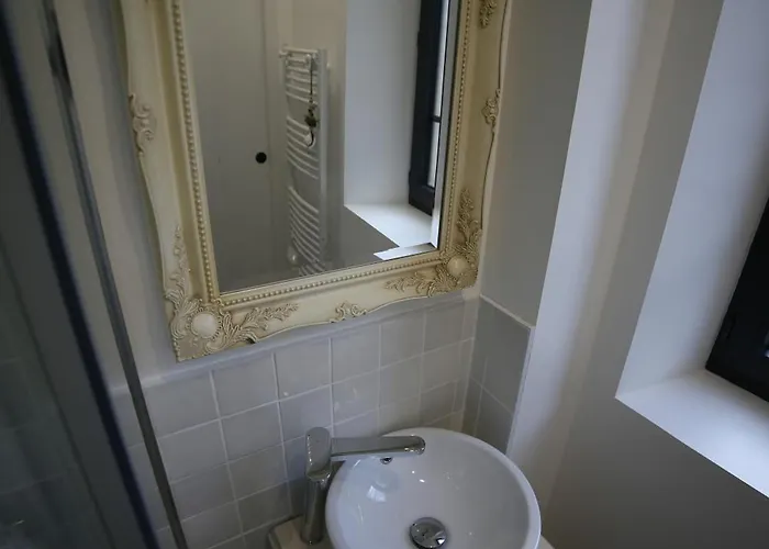 Joséphine 4-11 Personnes