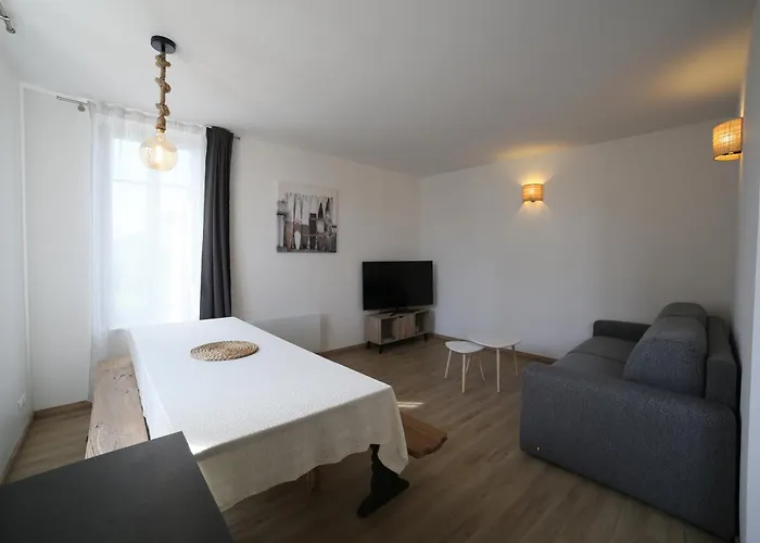 Joséphine 4-11 Personnes Asnelles